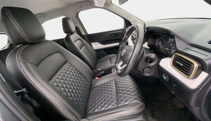 2023 Tata PUNCH ACCOMPLISHED AMT, Petrol, Automatic, 18,490 km, Right Side Front Door Cabin
