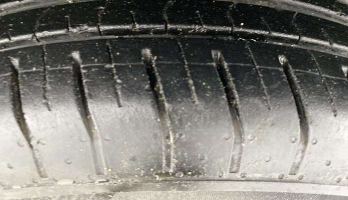 2023 Tata PUNCH ACCOMPLISHED AMT, Petrol, Automatic, 18,490 km, Left Front Tyre Tread