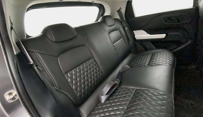 2023 Tata PUNCH ACCOMPLISHED AMT, Petrol, Automatic, 18,490 km, Right Side Rear Door Cabin