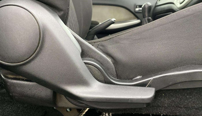 2018 Maruti Baleno ALPHA PETROL 1.2, Petrol, Manual, 76,649 km, Driver Side Adjustment Panel