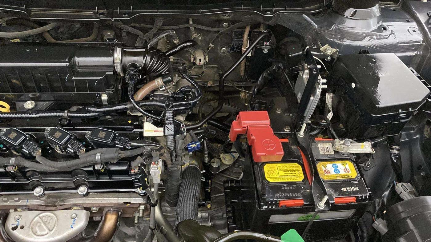 2021 Maruti Vitara Brezza LXI, Petrol, Manual, 27,313 km, Engine View - Left
