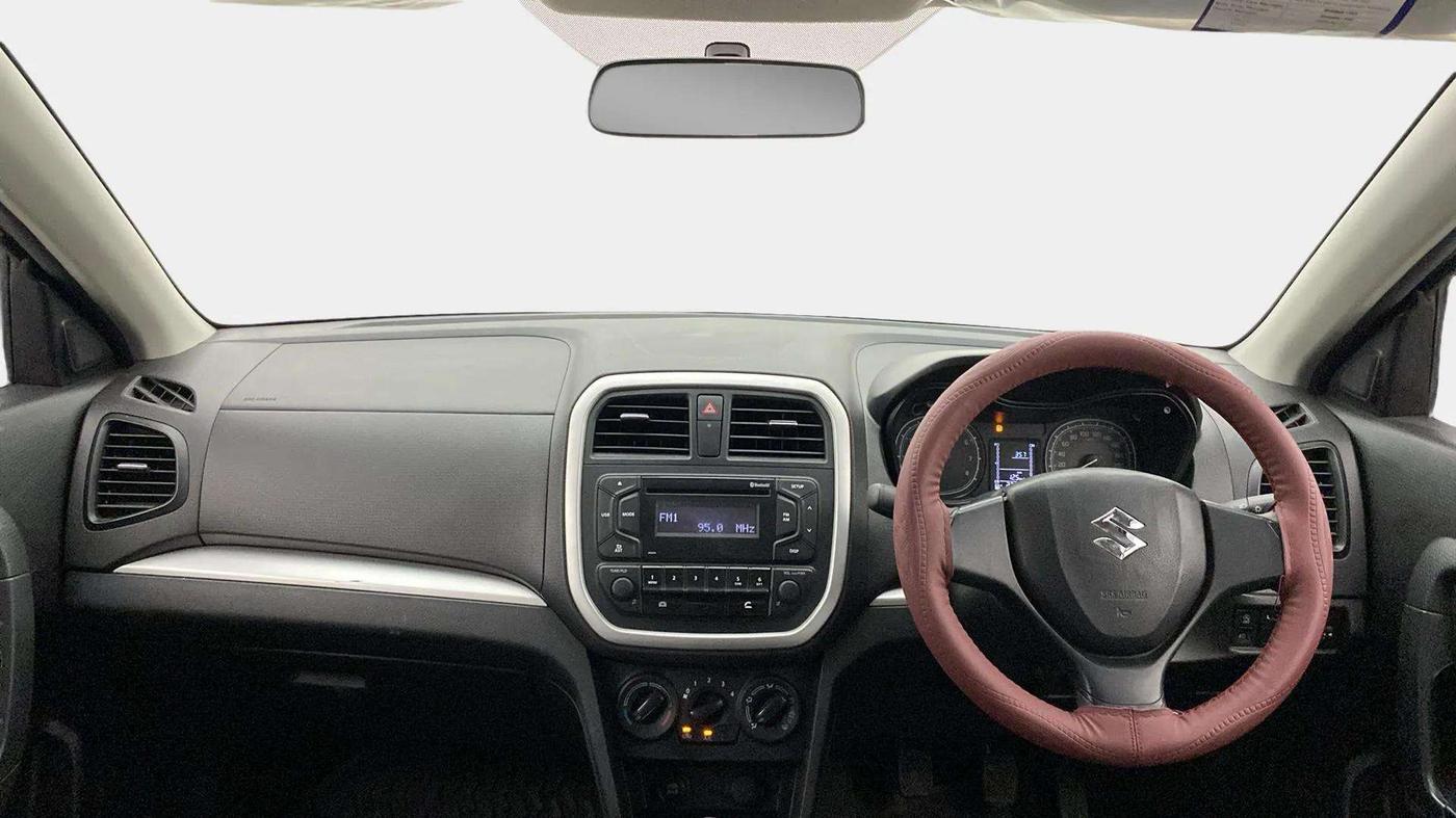 2021 Maruti Vitara Brezza LXI, Petrol, Manual, 27,313 km, Dashboard