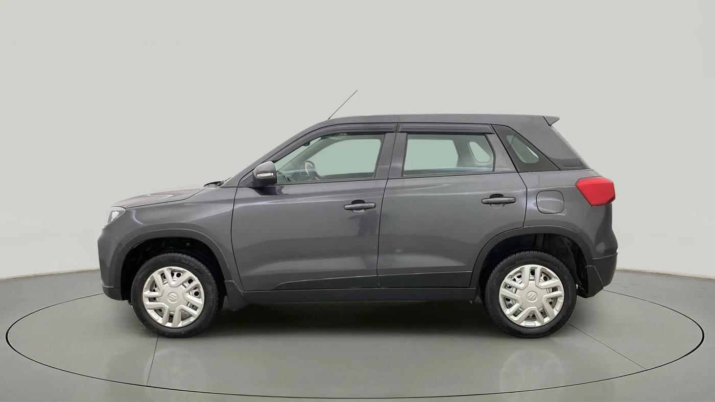 2021 Maruti Vitara Brezza LXI, Petrol, Manual, 27,313 km, Left Side