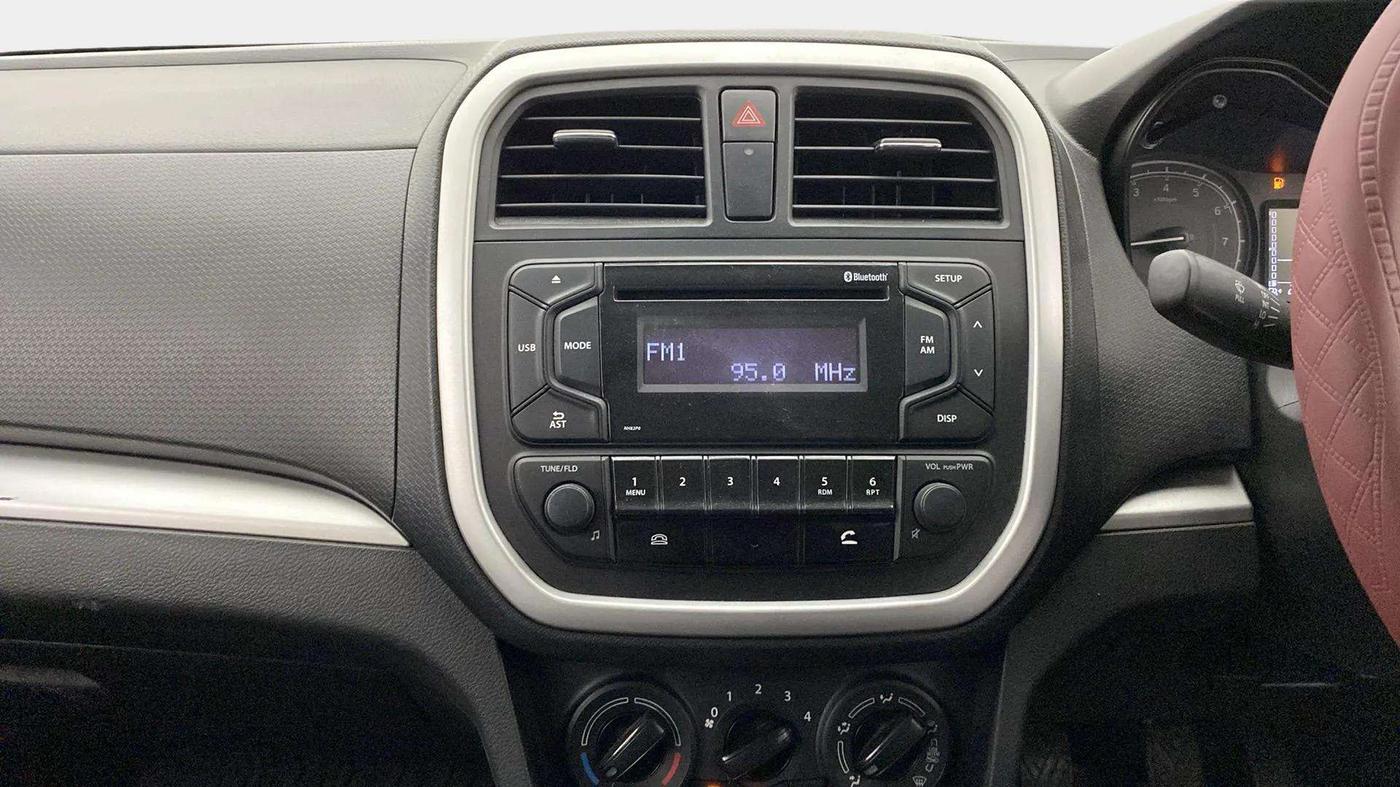 2021 Maruti Vitara Brezza LXI, Petrol, Manual, 27,313 km, Air Conditioner