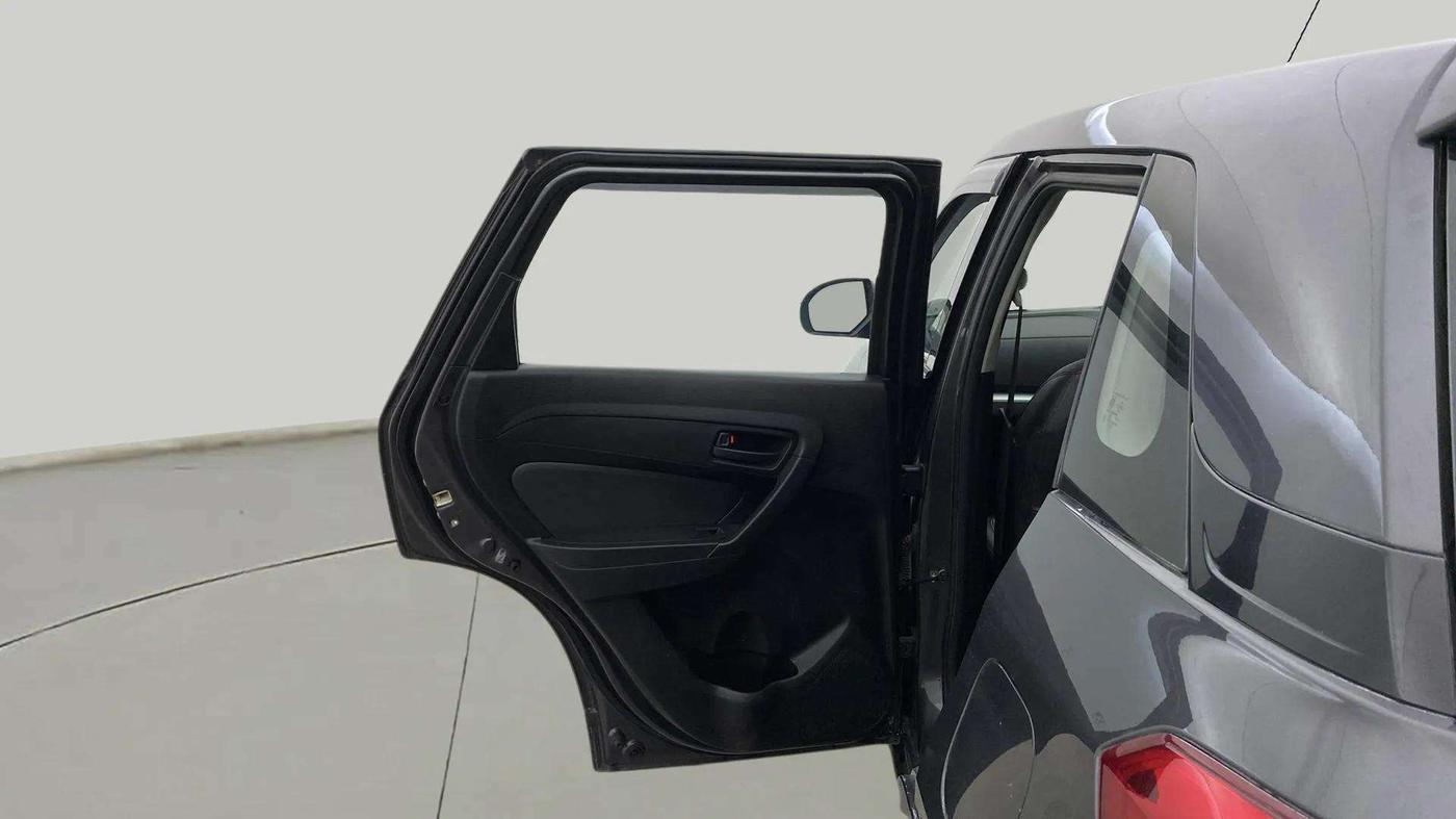 2021 Maruti Vitara Brezza LXI, Petrol, Manual, 27,313 km, LHS Rear Door