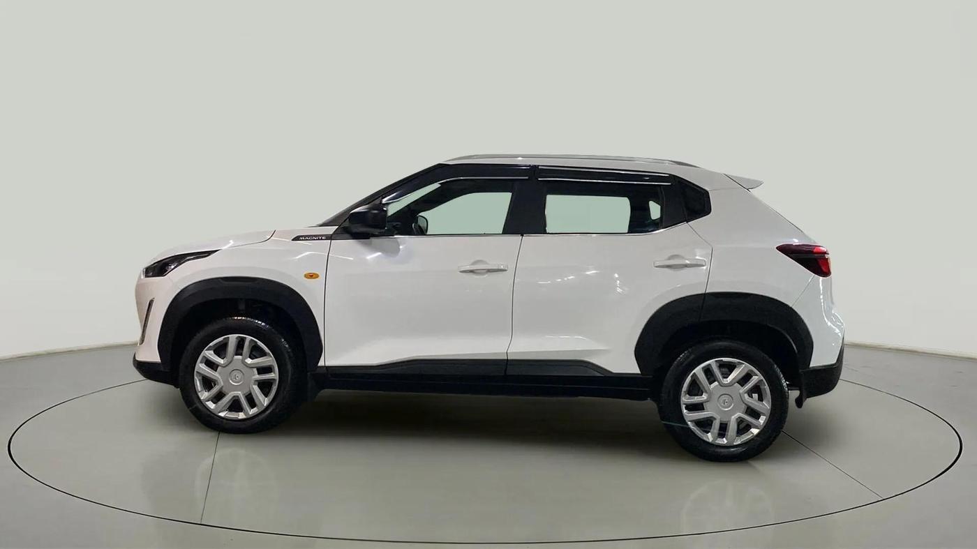 2023 Nissan MAGNITE XE, Petrol, Manual, 3,133 km, Left Side