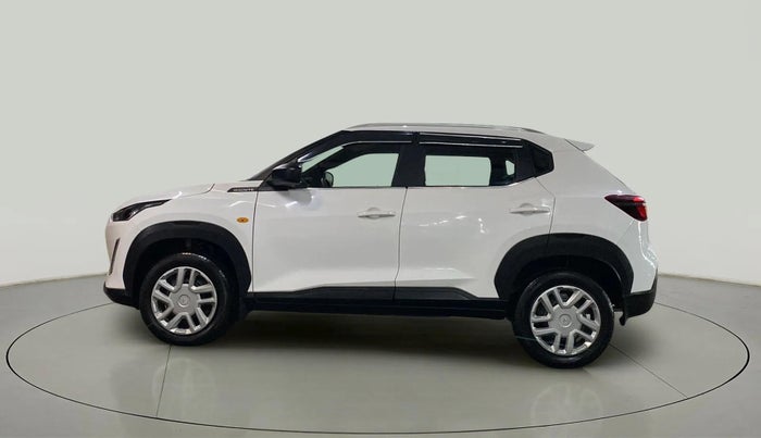 2023 Nissan MAGNITE XE, Petrol, Manual, 3,104 km, Left Side