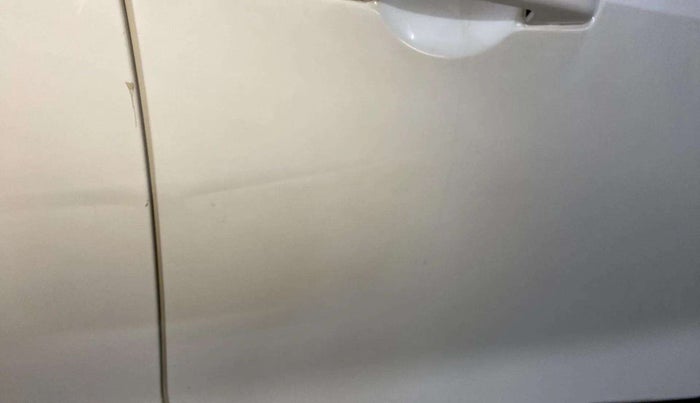 2023 Nissan MAGNITE XE, Petrol, Manual, 3,104 km, Driver-side door - Slightly dented
