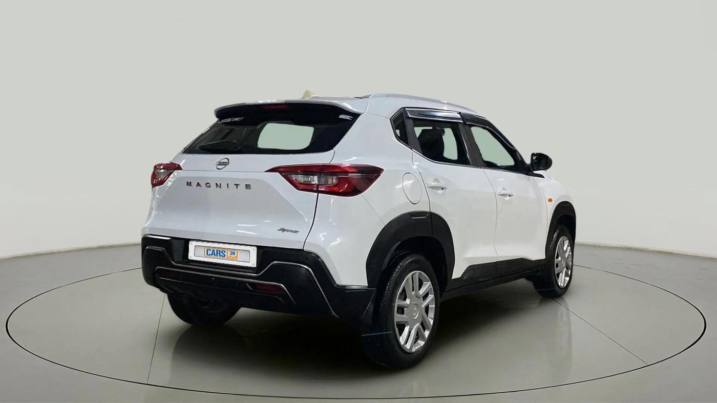 2023 Nissan MAGNITE XE, Petrol, Manual, 3,133 km, Right Back Diagonal