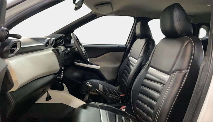 2023 Nissan MAGNITE XE, Petrol, Manual, 3,104 km, Right Side Front Door Cabin