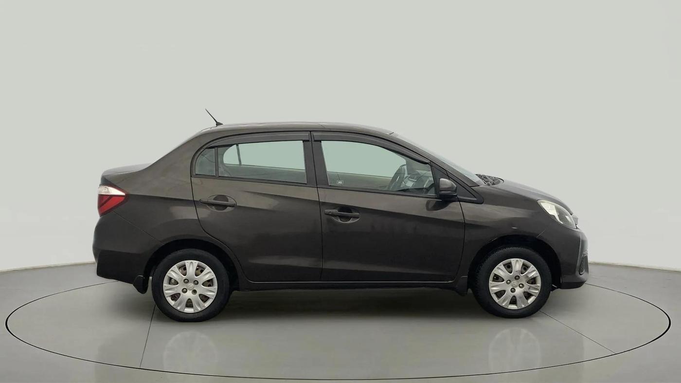 2016 Honda Amaze 1.2L I-VTEC SX, Petrol, Manual, 96,976 km, Right Side View