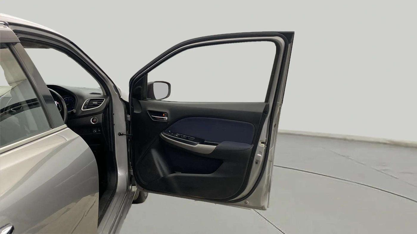 2019 Toyota Glanza G, CNG, Manual, 70,150 km, RHS Front Door
