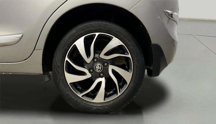 2019 Toyota Glanza G, CNG, Manual, 70,055 km, Left Rear Wheel
