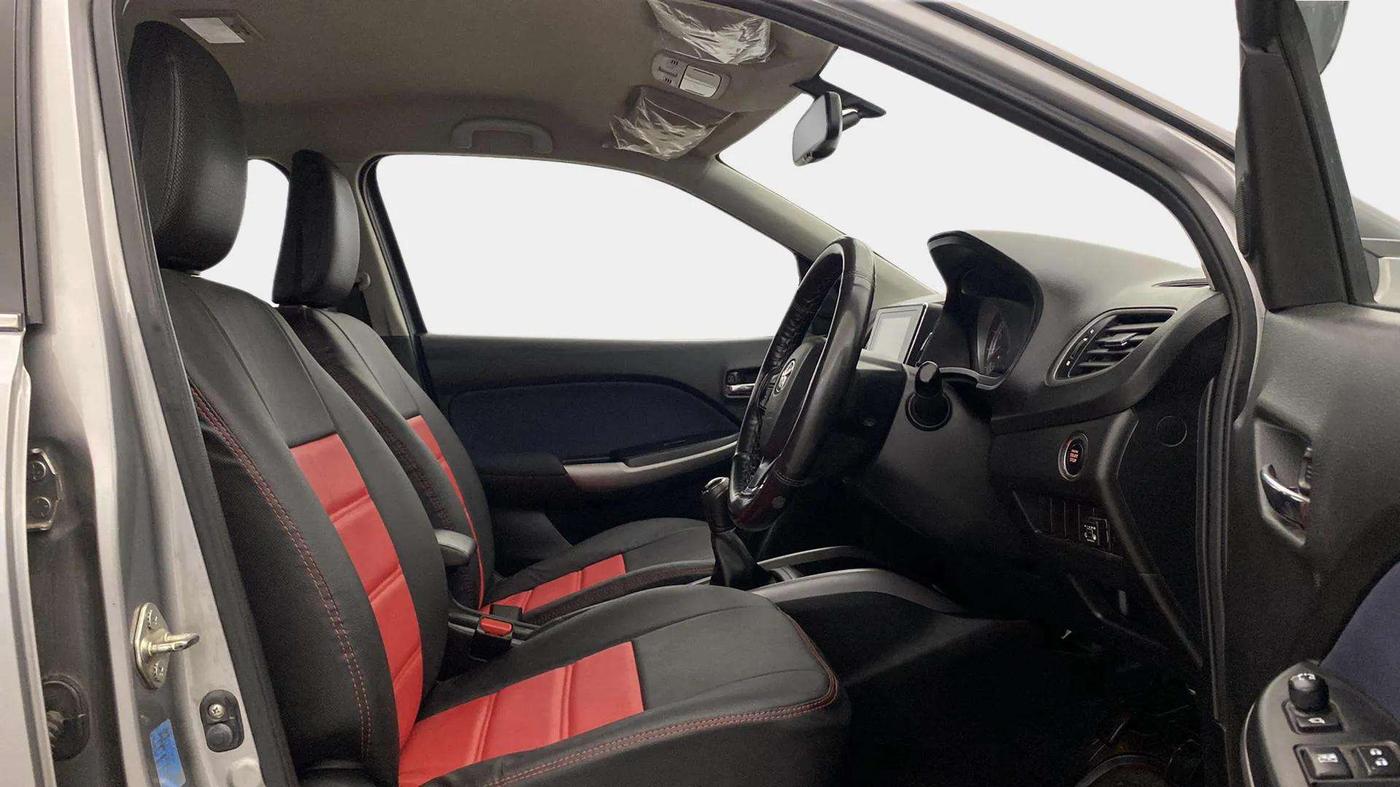 2019 Toyota Glanza G, CNG, Manual, 70,150 km, Right Side Front Door Cabin