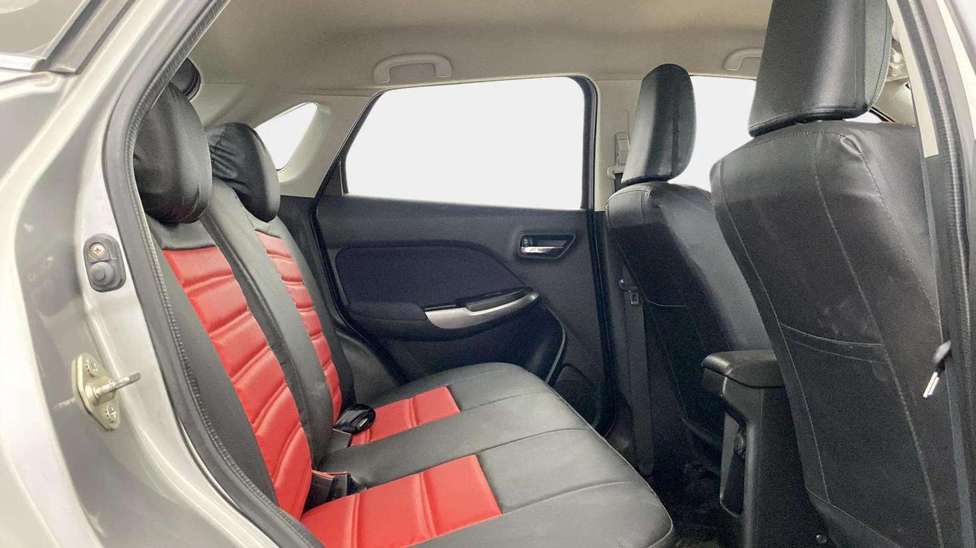 2019 Toyota Glanza G, CNG, Manual, 70,150 km, Right Side Rear Door Cabin