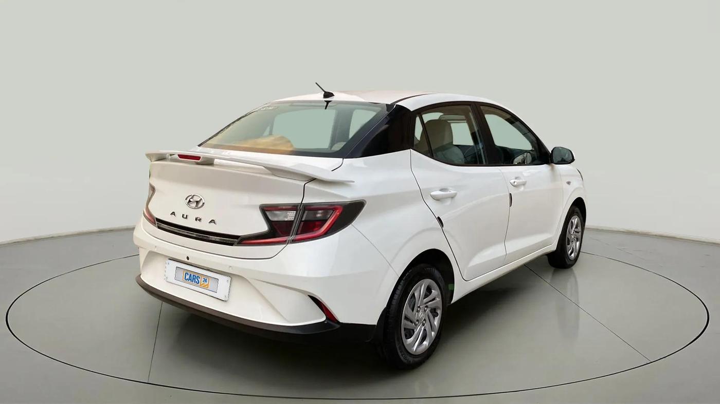 2022 Hyundai AURA S 1.2, Petrol, Manual, 17,605 km, Right Back Diagonal