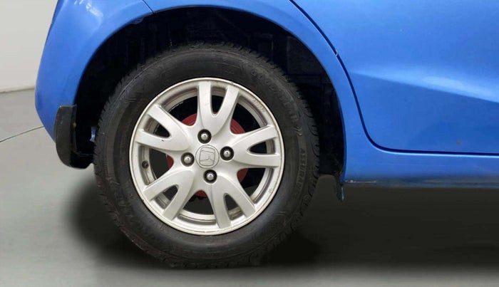 2013 Honda Brio VX MT, Petrol, Manual, 38,584 km, Right Rear Wheel