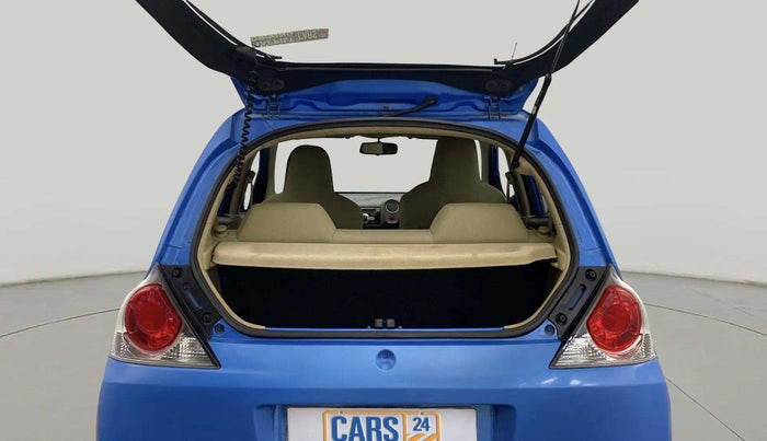 2013 Honda Brio VX MT, Petrol, Manual, 38,584 km, Boot Inside