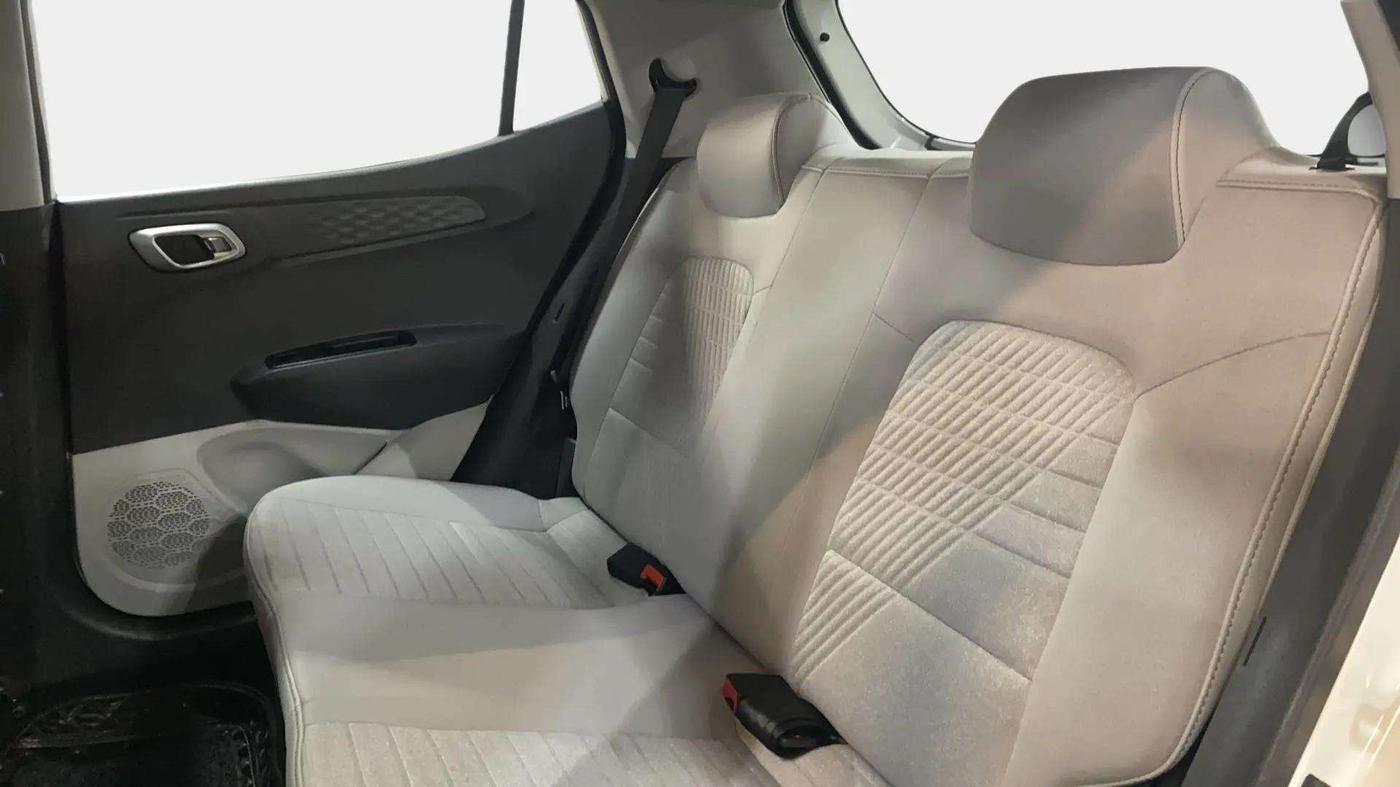 2023 Hyundai GRAND I10 NIOS SPORTZ 1.2 KAPPA VTVT CNG, CNG, Manual, 7,689 km, Right Side Rear Door Cabin