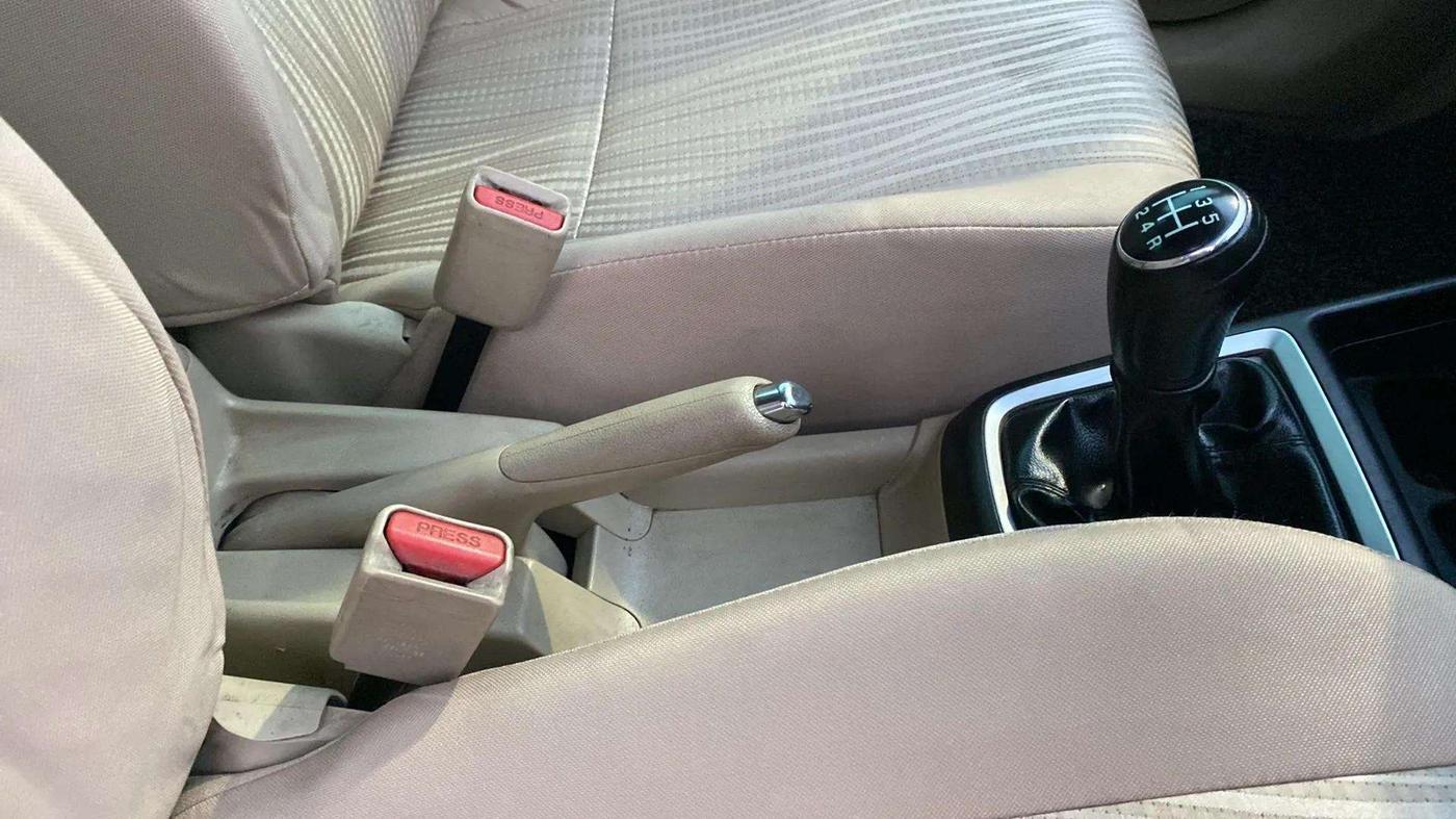 2019 Maruti Dzire ZXI PLUS, Petrol, Manual, 82,665 km, Gear Lever