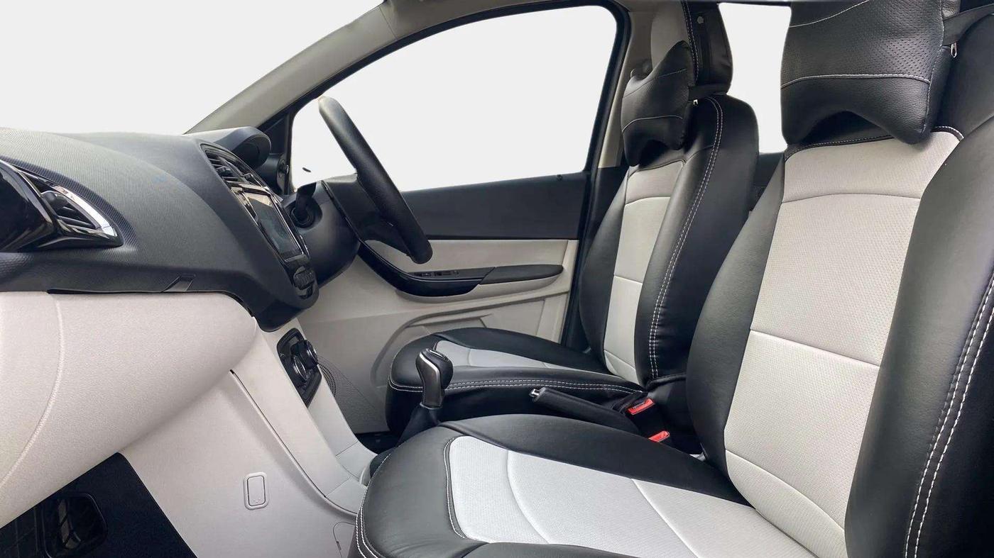 2022 Tata TIGOR XZ PLUS PETROL, Petrol, Manual, 46,225 km, Right Side Front Door Cabin