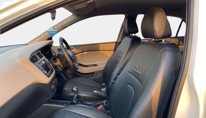 2019 Hyundai Elite i20 SPORTZ PLUS 1.2, Petrol, Manual, 21,698 km, Right Side Front Door Cabin