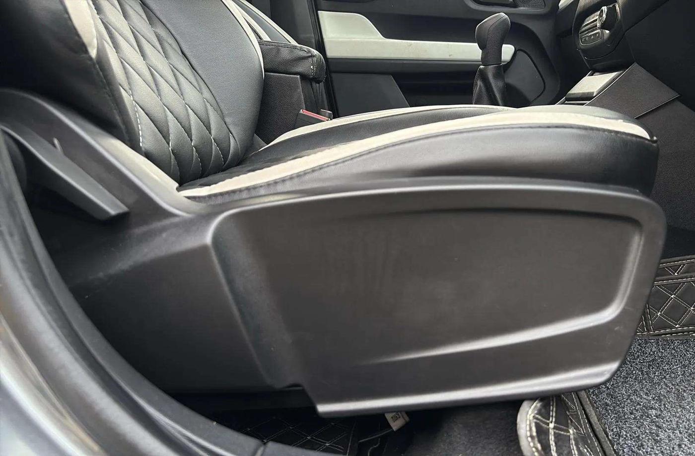 2024 Tata PUNCH PURE MT, Petrol, Manual, 14,344 km, Driver Side Adjustment Panel