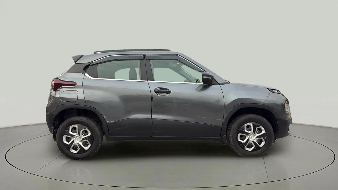 2024 Tata PUNCH PURE MT, Petrol, Manual, 14,344 km, Right Side View