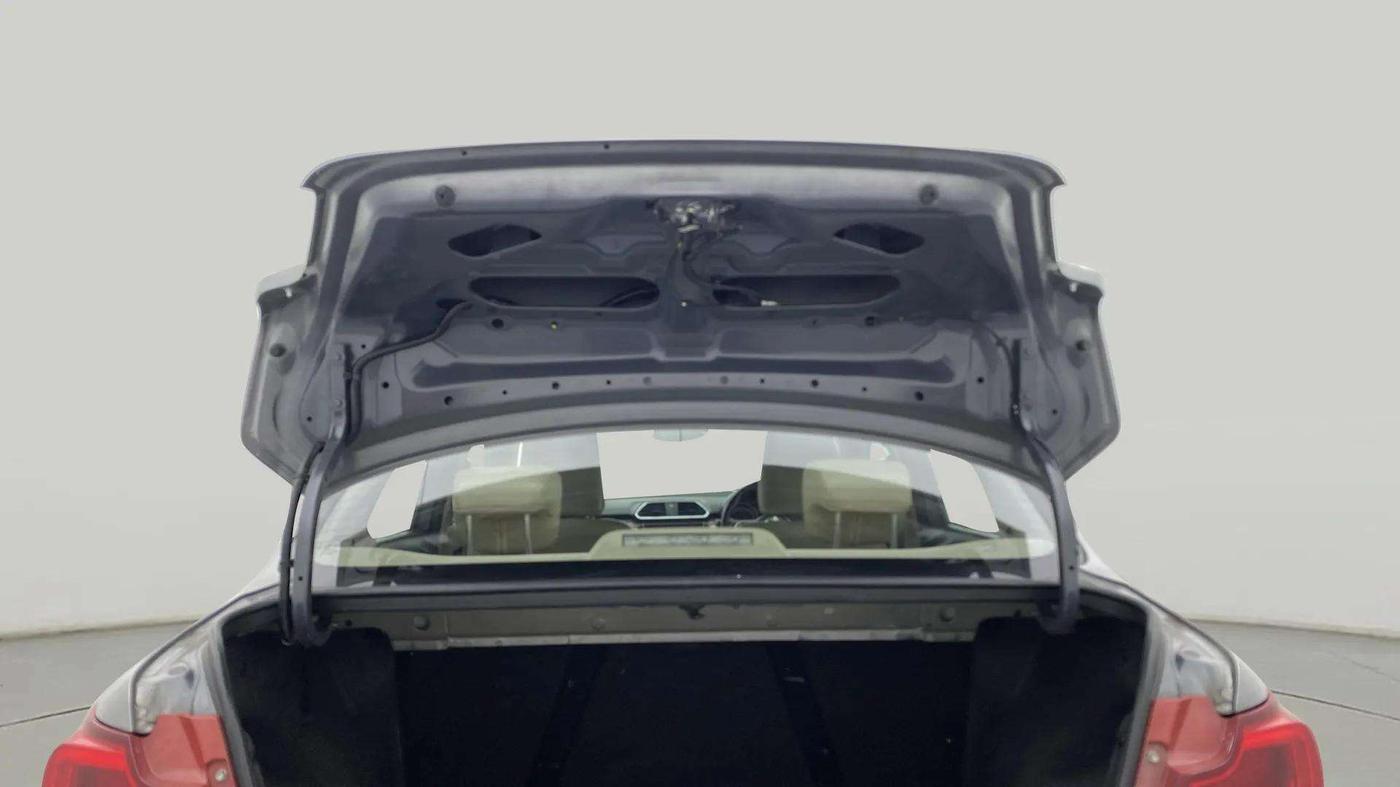 2023 Maruti Dzire ZXI, Petrol, Manual, 68,892 km, Boot Door Open