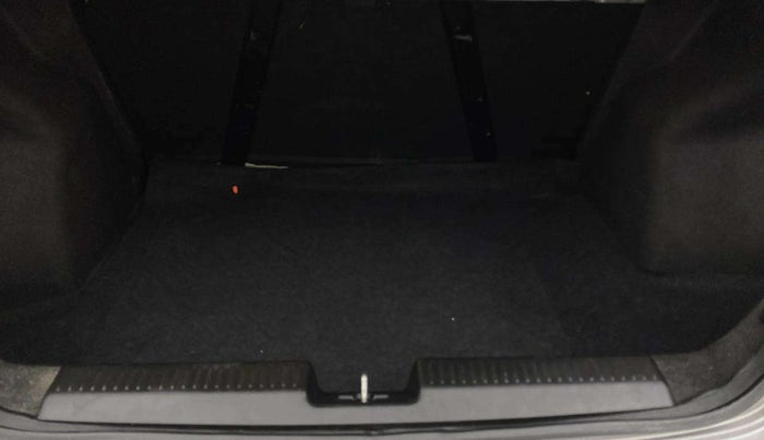 2023 Maruti Dzire ZXI, Petrol, Manual, 68,731 km, Boot Inside
