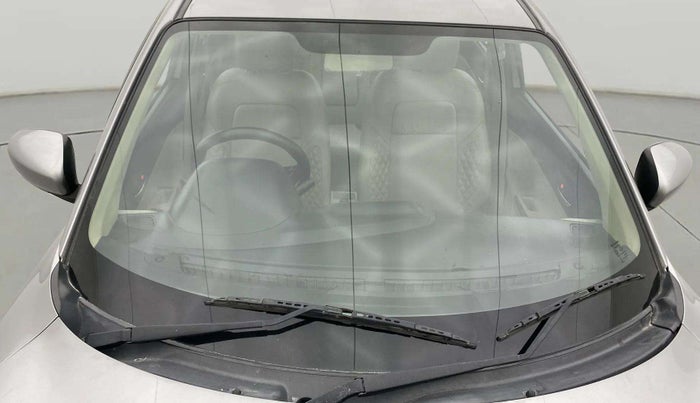 2023 Maruti Dzire ZXI, Petrol, Manual, 68,731 km, Front Windshield