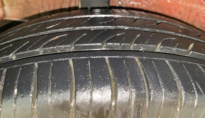 2017 Maruti Celerio ZXI AMT, Petrol, Automatic, 91,569 km, Right Rear Tyre Tread