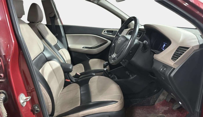 2018 Hyundai Elite i20 ASTA 1.2 (O), Petrol, Manual, 26,208 km, Right Side Front Door Cabin