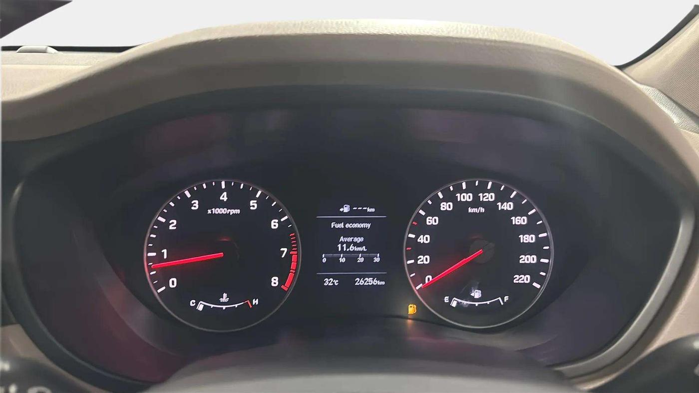 2018 Hyundai Elite i20 ASTA 1.2 (O), Petrol, Manual, 26,208 km, Odometer Image