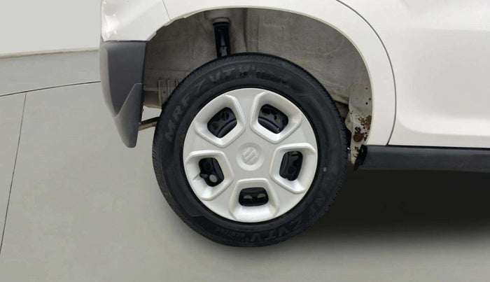 2021 Maruti S PRESSO VXI, Petrol, Manual, 28,400 km, Right Rear Wheel