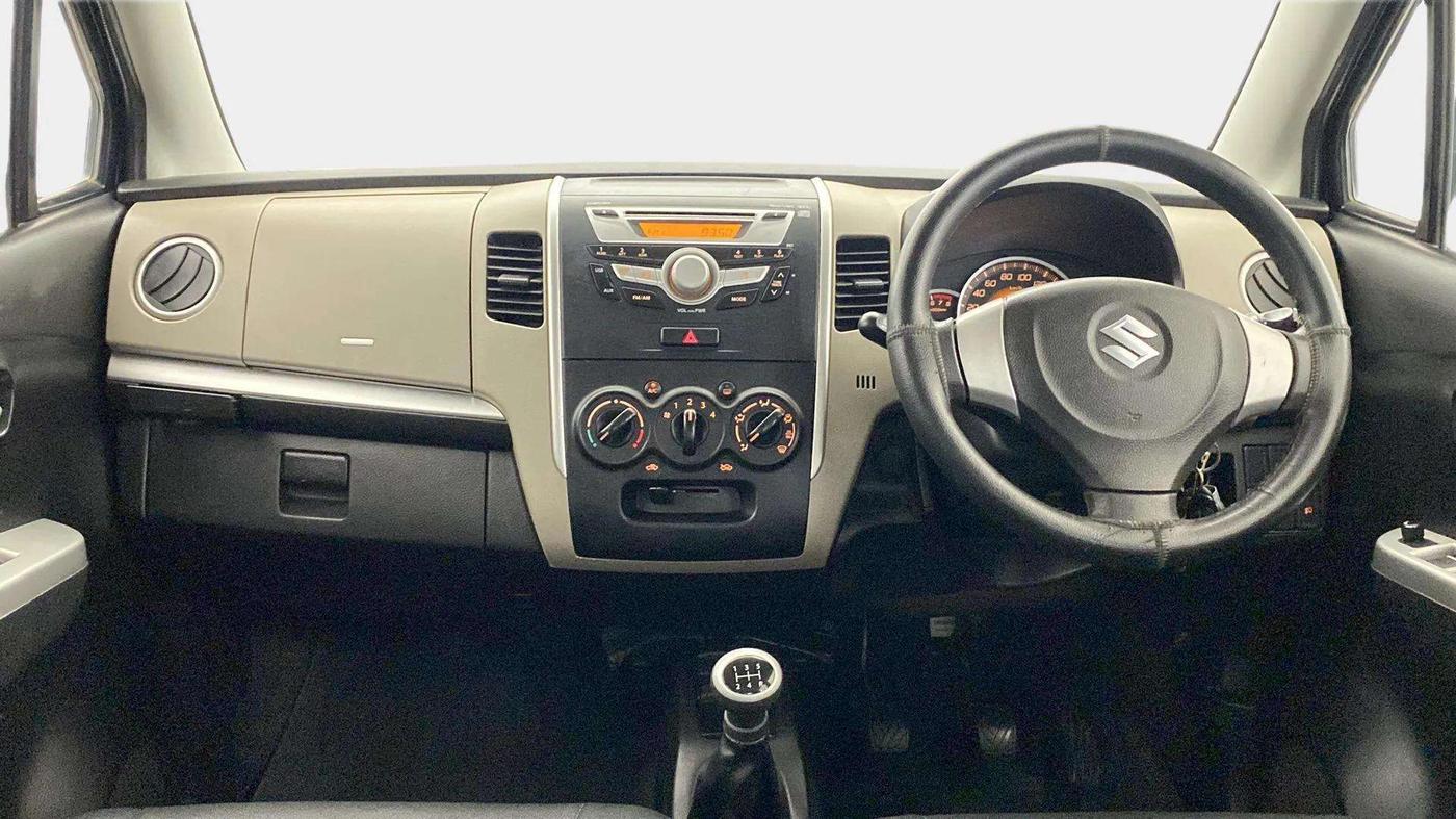 2014 Maruti Wagon R 1.0 VXI, Petrol, Manual, 32,683 km, Dashboard
