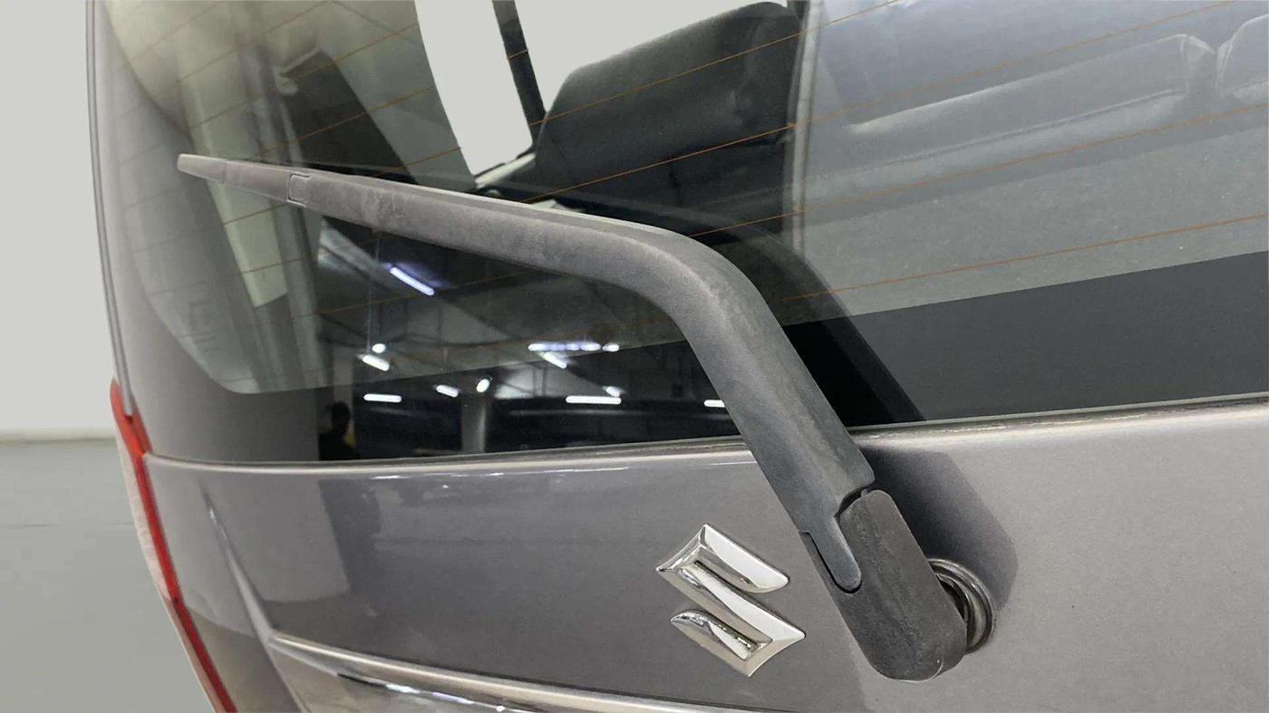 2014 Maruti Wagon R 1.0 VXI, Petrol, Manual, 32,683 km, Rear Wiper