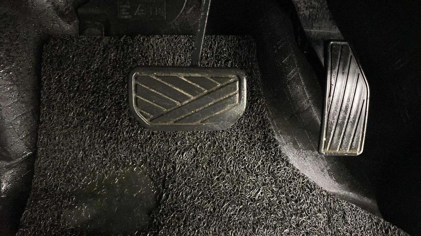 2022 Maruti S PRESSO VXI (O) AMT, Petrol, Automatic, 52,369 km, Pedals