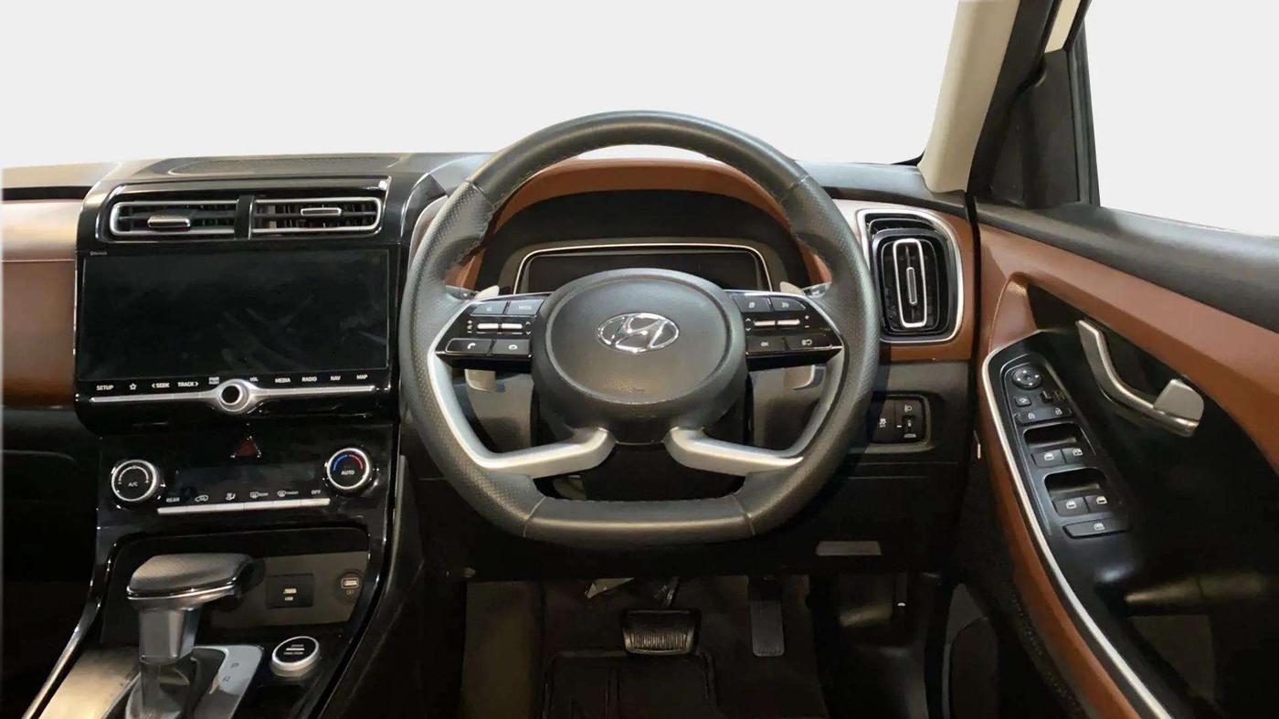 2021 Hyundai ALCAZAR PLATINUM (O) 6STR 2.0 AT, Petrol, Automatic, 49,941 km, Steering Wheel Close Up