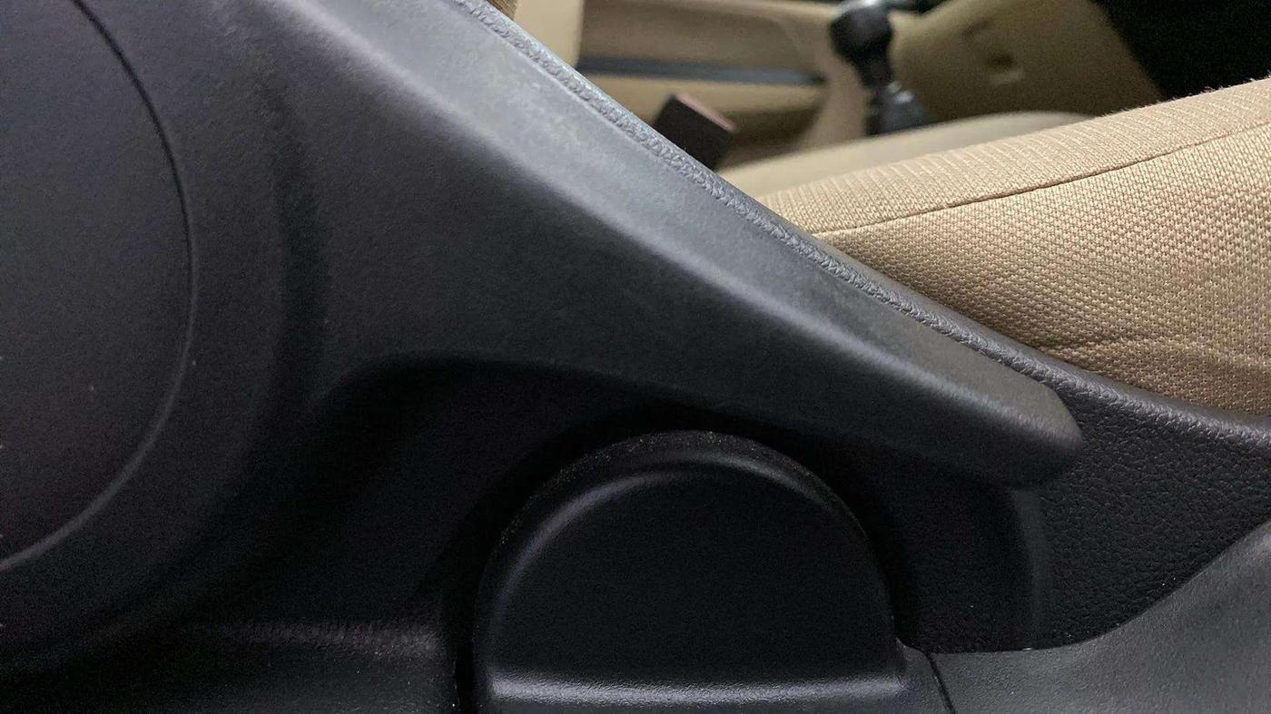 2020 Honda Amaze 1.2L I-VTEC S, Petrol, Manual, 32,166 km, Driver Side Adjustment Panel