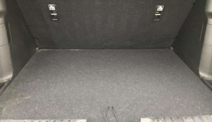 2020 Maruti Vitara Brezza VXI, Petrol, Manual, 40,367 km, Boot Inside