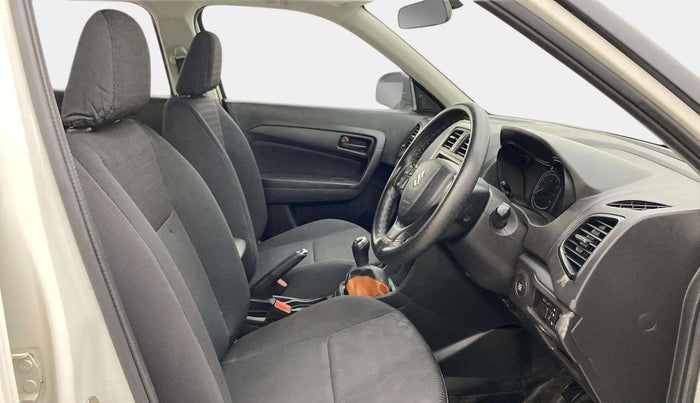 2020 Maruti Vitara Brezza VXI, Petrol, Manual, 40,367 km, Right Side Front Door Cabin