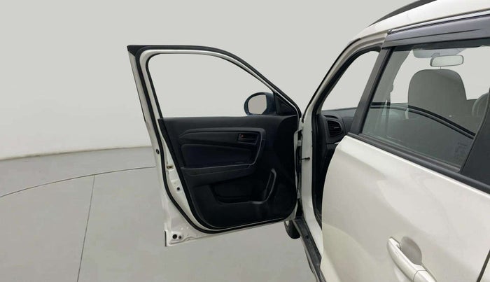 2020 Maruti Vitara Brezza VXI, Petrol, Manual, 40,367 km, LHS Front Door