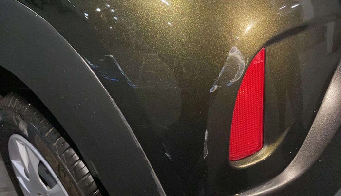 2024 Renault Kwid RXL(O) 1.0L, Petrol, Manual, 7,024 km, Rear bumper - Minor scratches