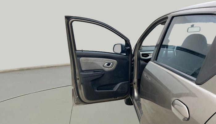 2021 Datsun Redi Go T(O), Petrol, Manual, 39,288 km, LHS Front Door