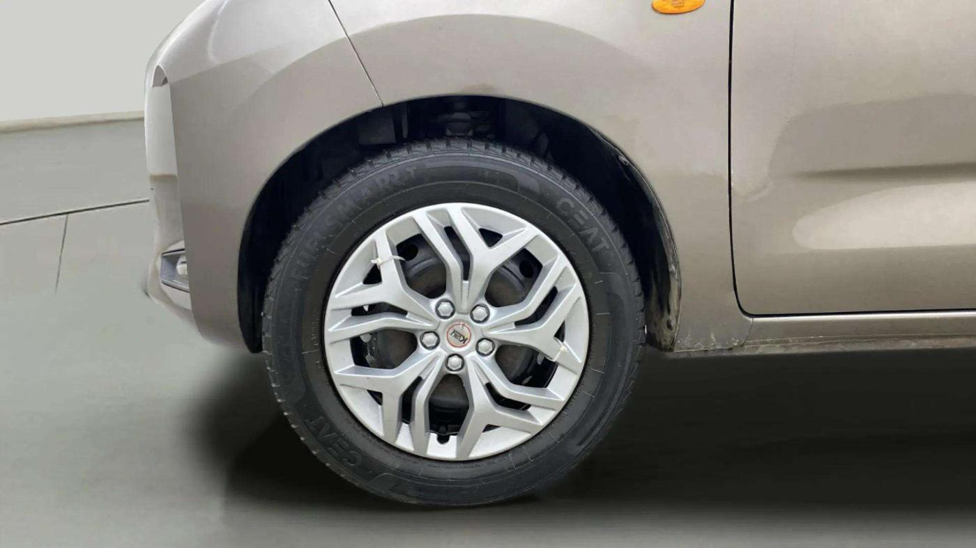 2021 Datsun Redi Go T(O), Petrol, Manual, 39,288 km, Left Front Wheel