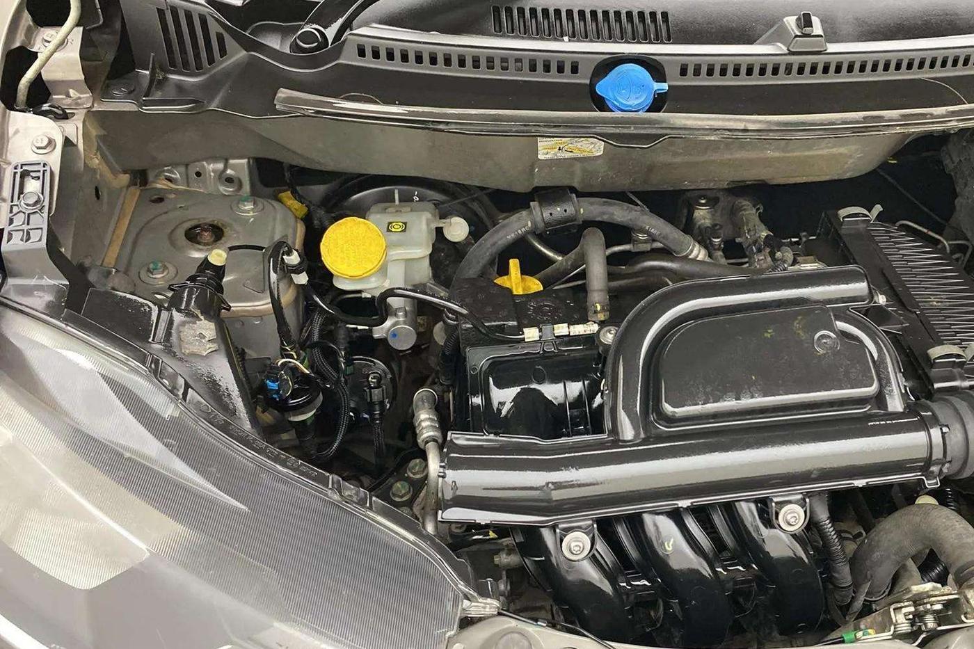 2021 Datsun Redi Go T(O), Petrol, Manual, 39,288 km, Engine View - Right