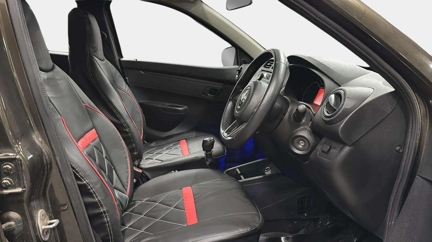 2020 Renault Kwid RXL, Petrol, Manual, 14,645 km, Right Side Front Door Cabin
