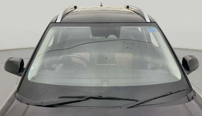2024 Hyundai VENUE SX (O) 1.0 TURBO DCT, Petrol, Automatic, 45,708 km, Front Windshield