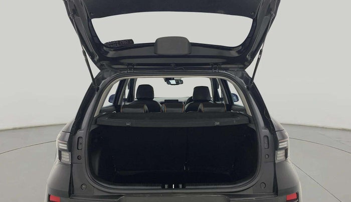2024 Hyundai VENUE SX (O) 1.0 TURBO DCT, Petrol, Automatic, 45,708 km, Boot Open Zoomed View